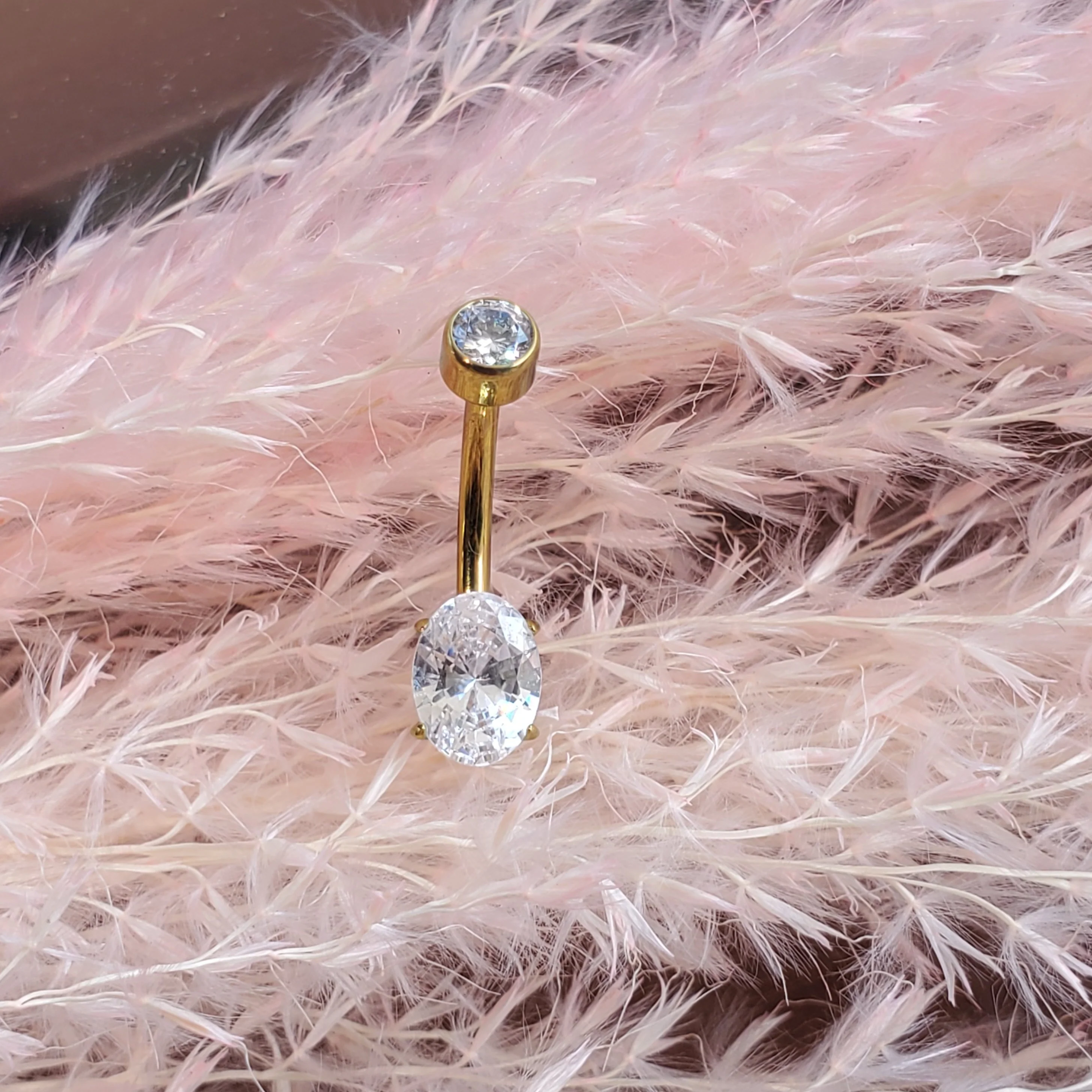 Titanium Oval Cut Navel Curve