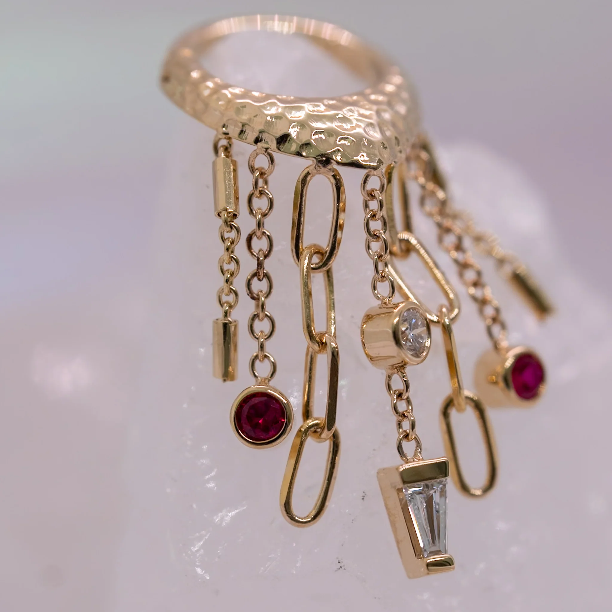 BVLA Defy Gravity Hinge Ring - Image 4
