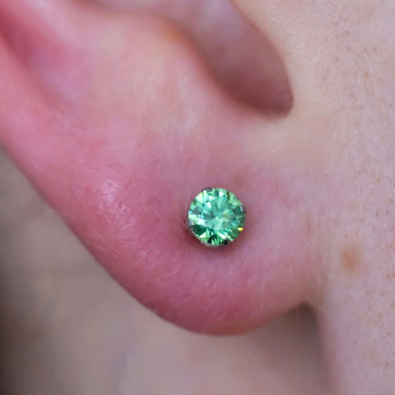 Lobe Piercing - Image 9