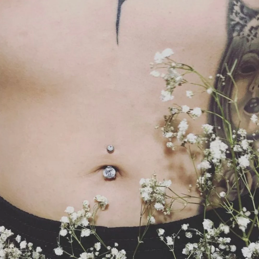 Navel Piercing - Image 4